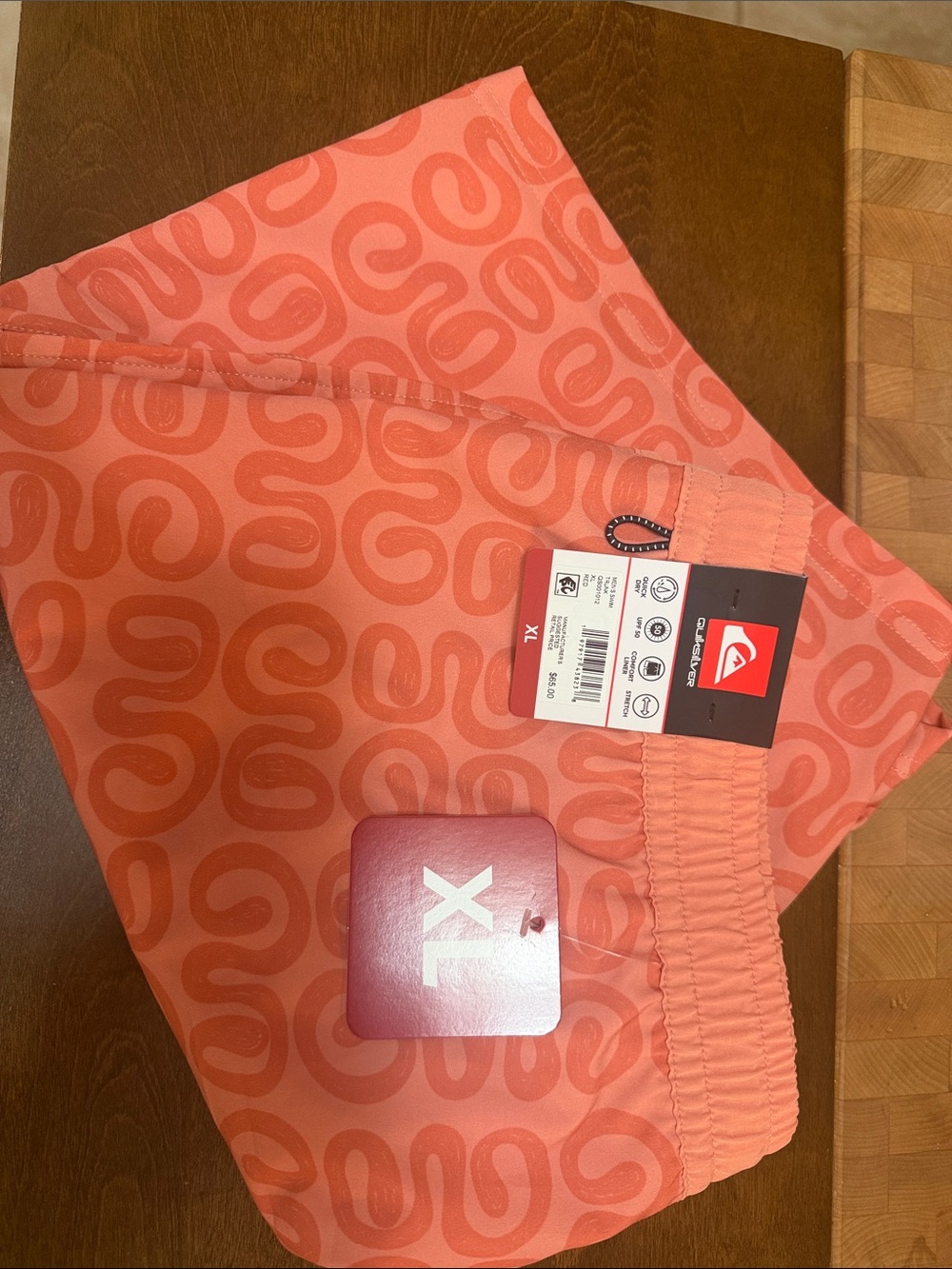 Quiksilver Mens Coral Patterned swim Shorts